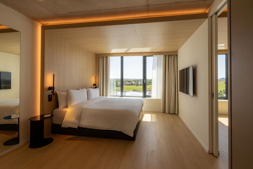 Superior 1 bedroom apartment